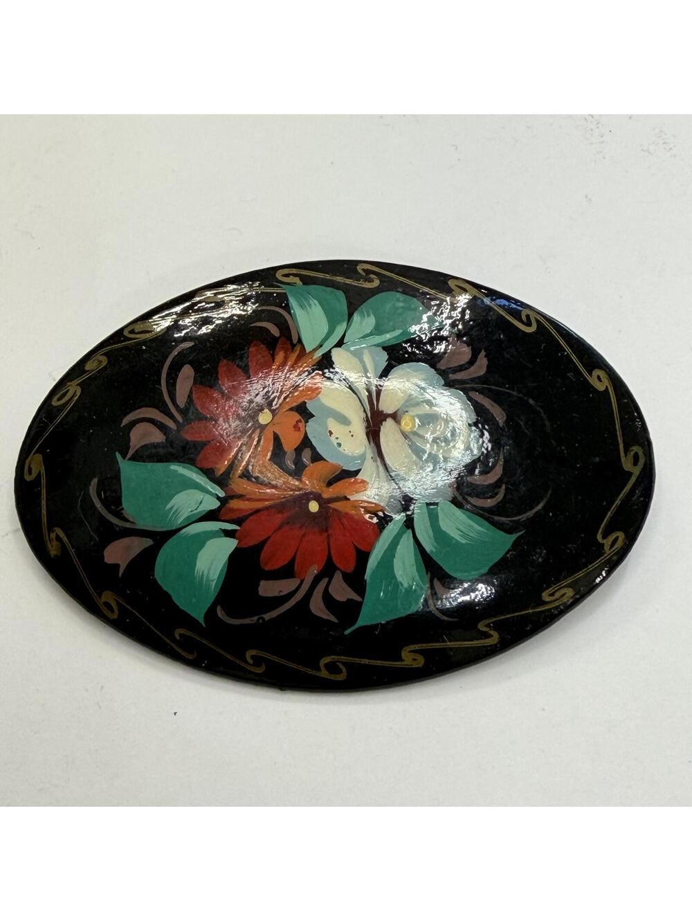 Floral hand painted Russian brooch vintage